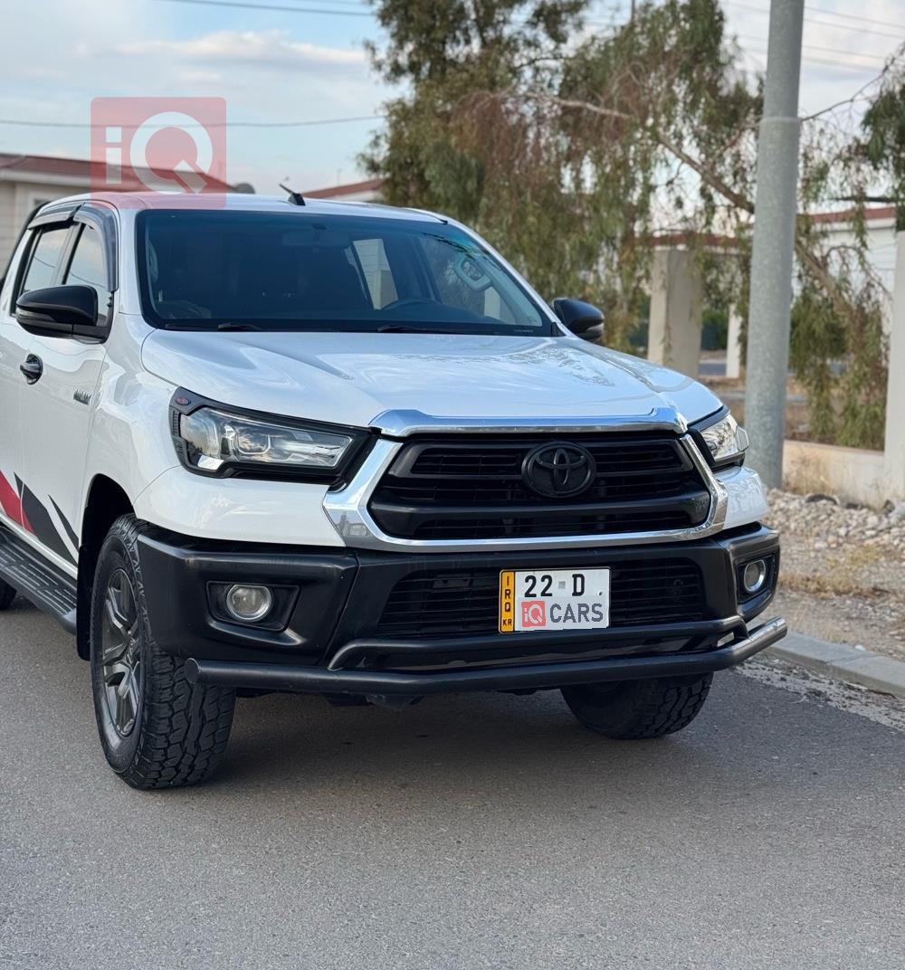 تۆیۆتا هایلۆکس